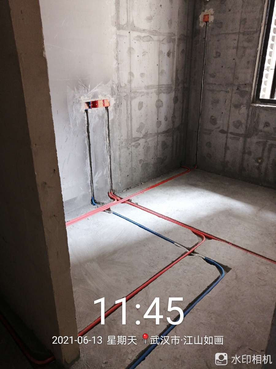 播报图片