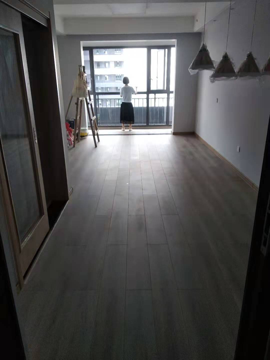 播报图片