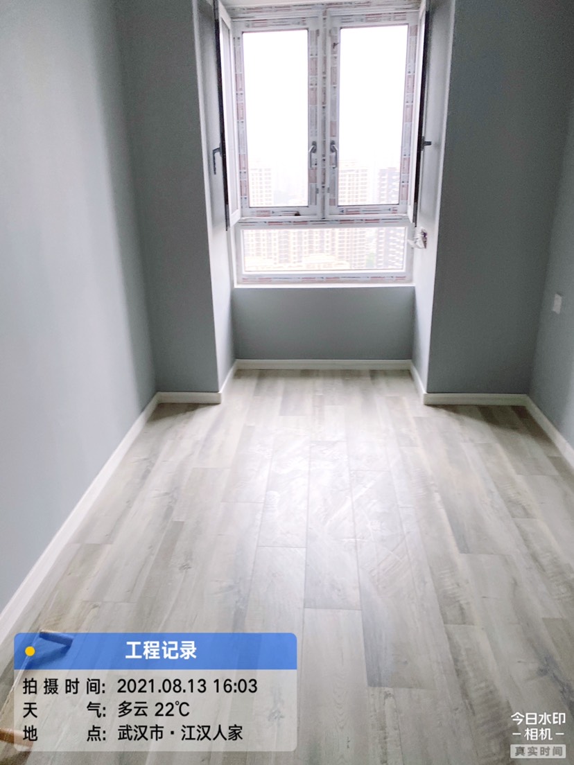 播报图片
