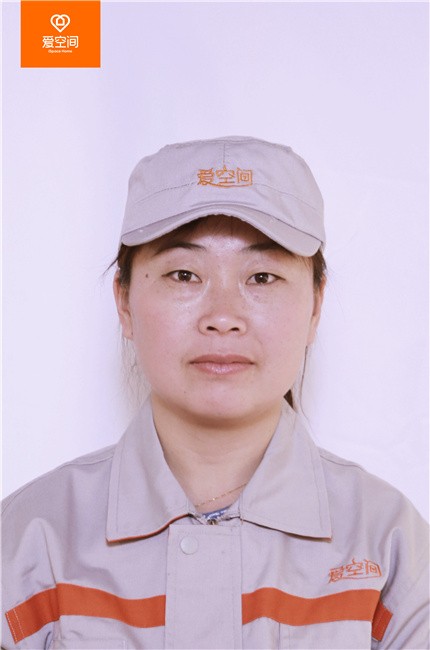 张莹