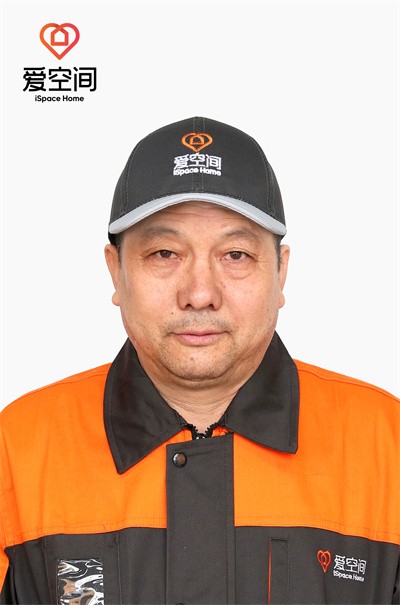 李文有