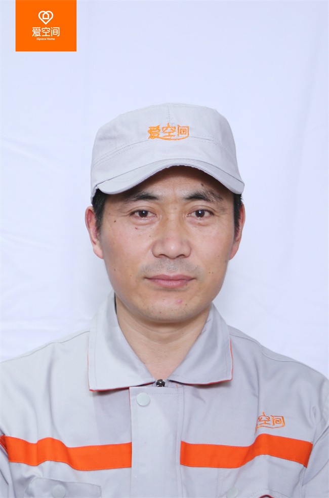 岳远国
