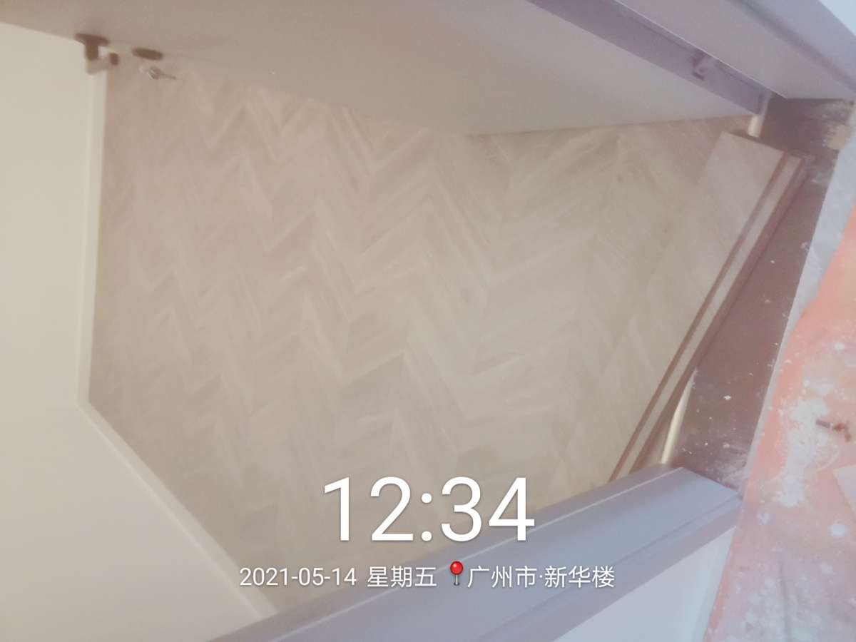 播报图片