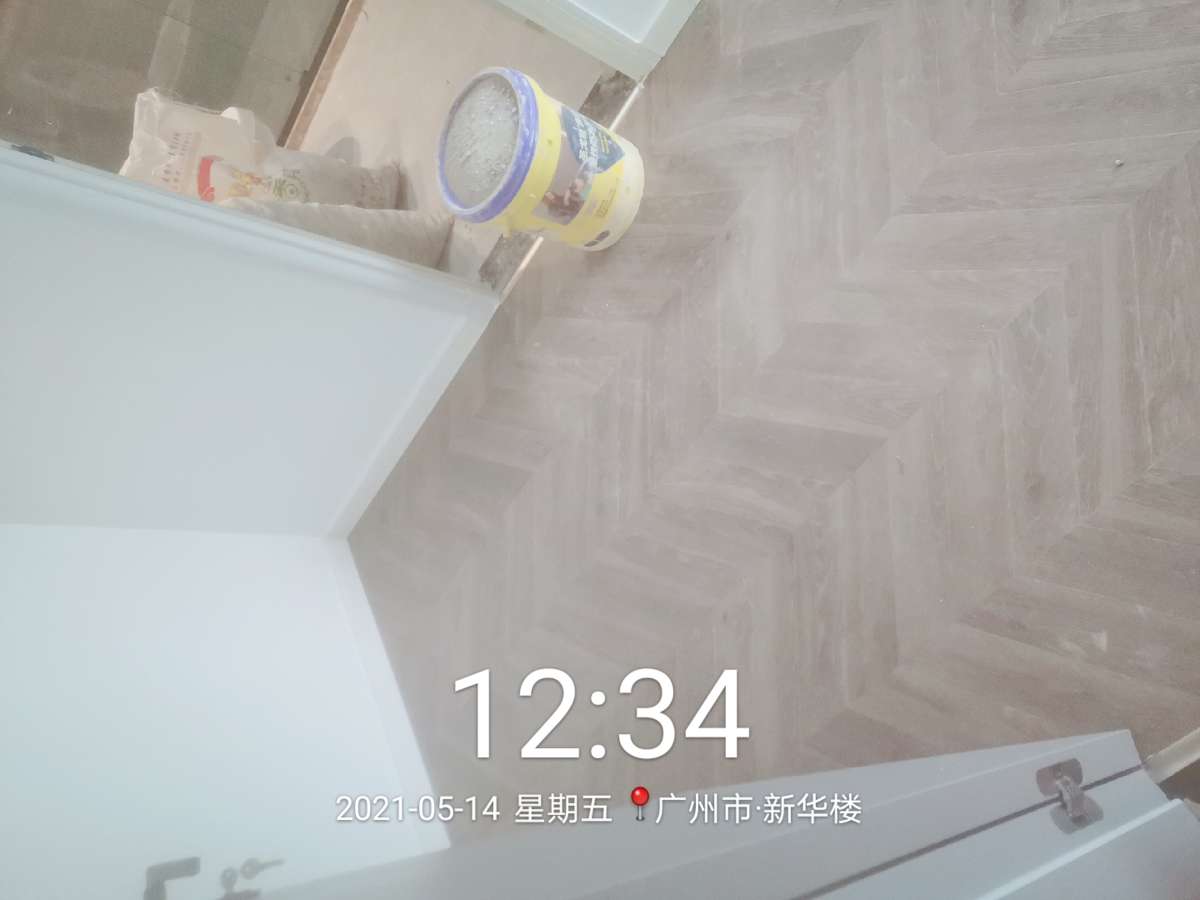 播报图片